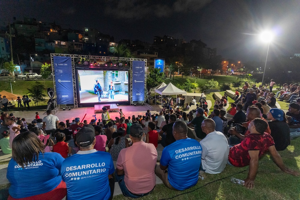 Rueda Cine Proyección Cristo Rey