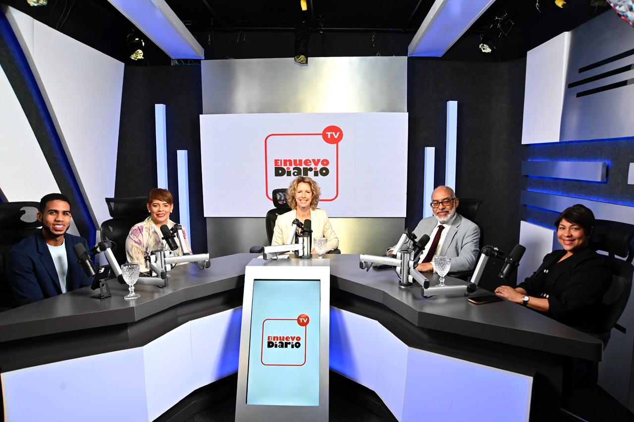 Sonia Barbry, entrevistada por Persio Maldonado Sánchez, Ana Mercy Otáñez, Nadia Andújar y Roger Figueroa